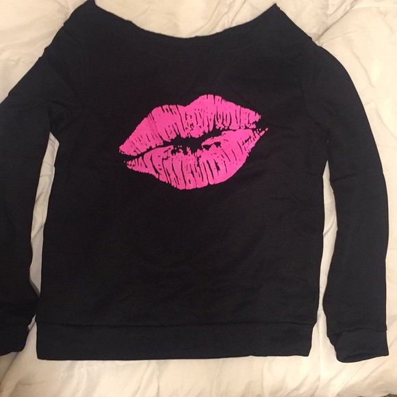 LIPS LONG SLEEVE 😘♥️ - Picture 7 of 7